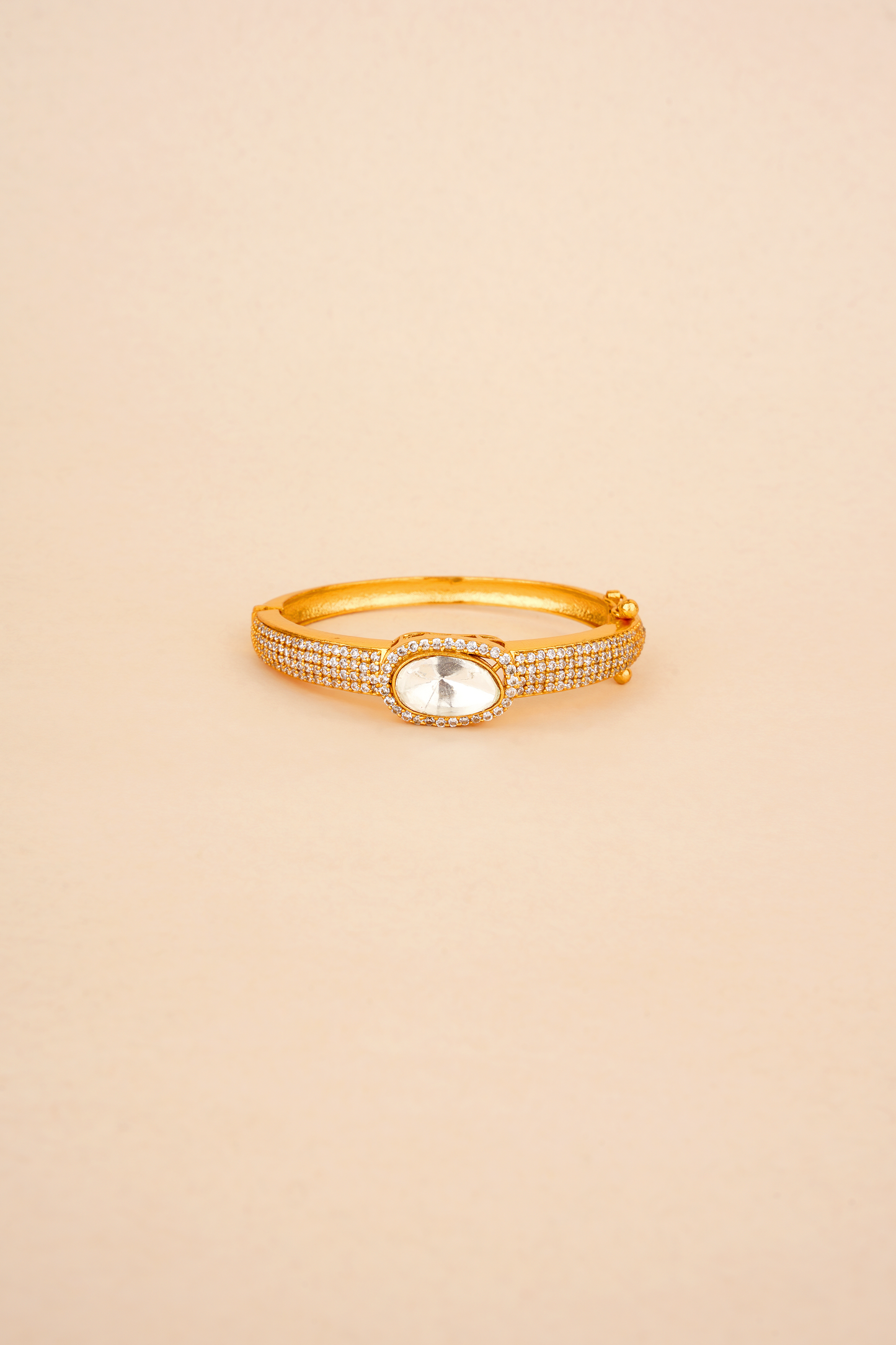 Gold Plated Bracelet w Single Kundan Polki
